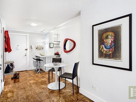 2nd image of 16 W 16th St APT 2SS