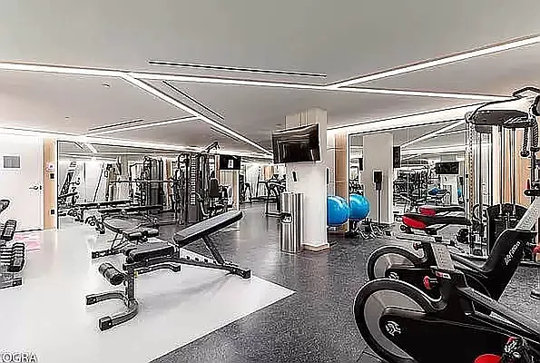 Rented by Highline Residential | media 10