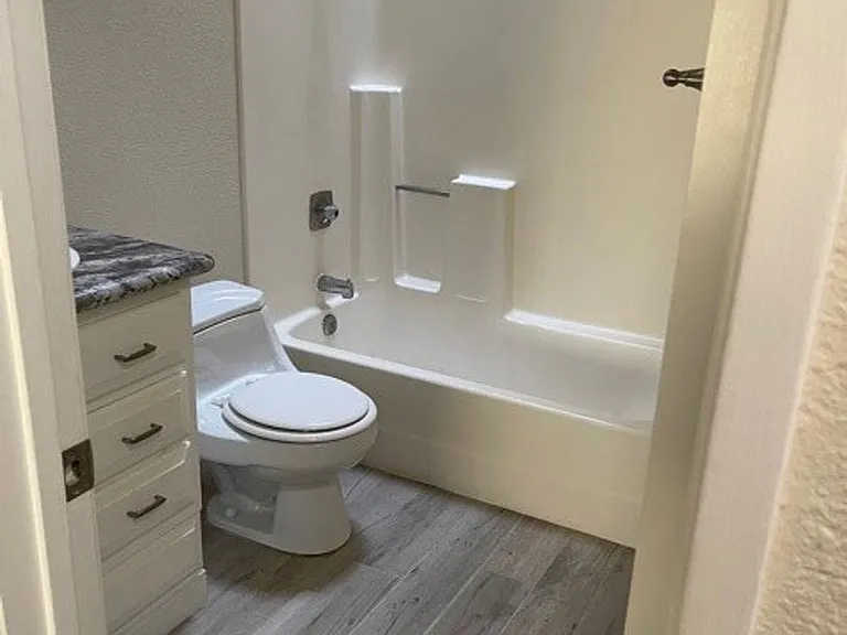 600 Central Ave #390 — Photo 11