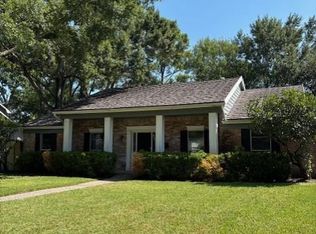 10915 Ella Lee Ln, Houston, TX 77042