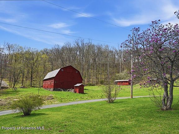 4th image of 795 Wescott Rd
