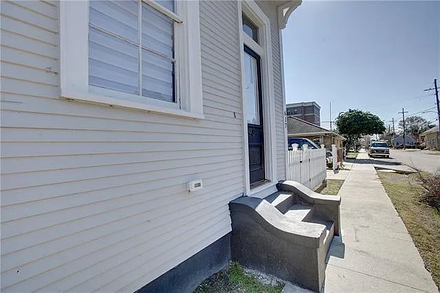 2 bed, 2.0 bath, 1075 sqft, $1,800 — Photo 3