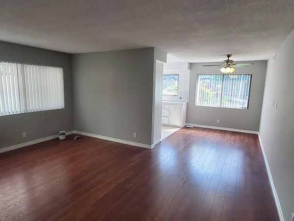 4th image of 1153 Melrose Ave APT 1