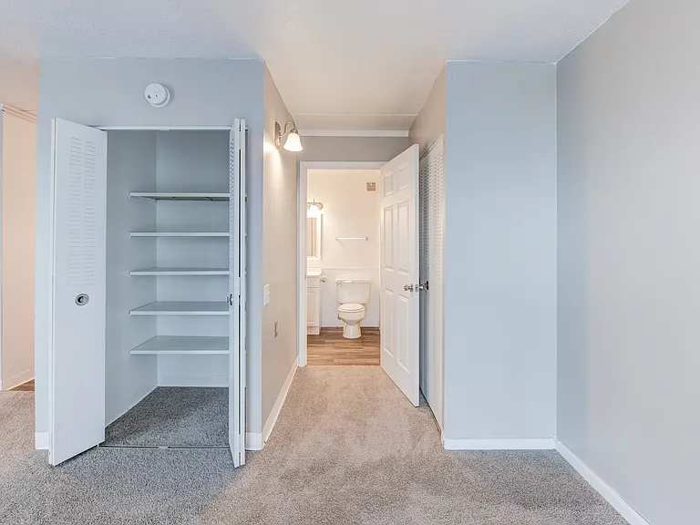 Brookview Place Apartments — Photo 6