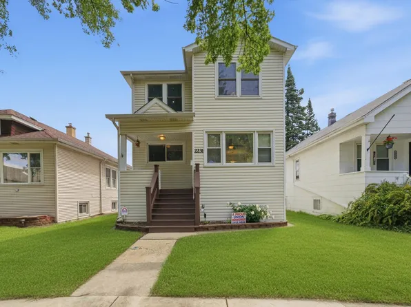 2231 N 75th Ave, Elmwood Park, IL 60707