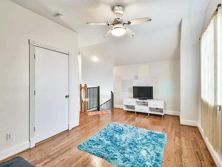 4736 Post Oak Timber Dr #5 — Photo 36