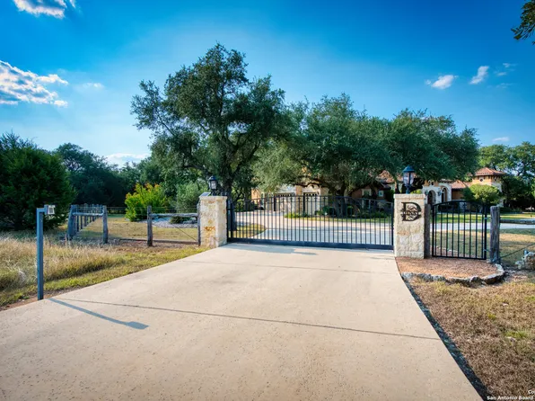 7 Granadilla, Boerne, TX 78006