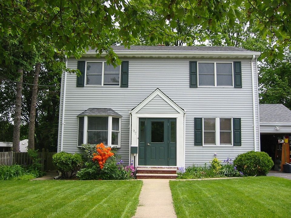 1st image of 97 Yorkshire Dr