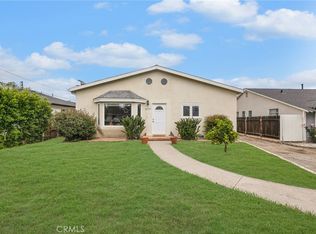 22737 Berdon St, Woodland Hills, CA 91367