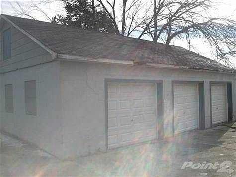 2nd image of 109 N Washington St