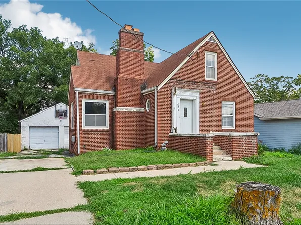 621 Porter Ave, Des Moines, IA 50315