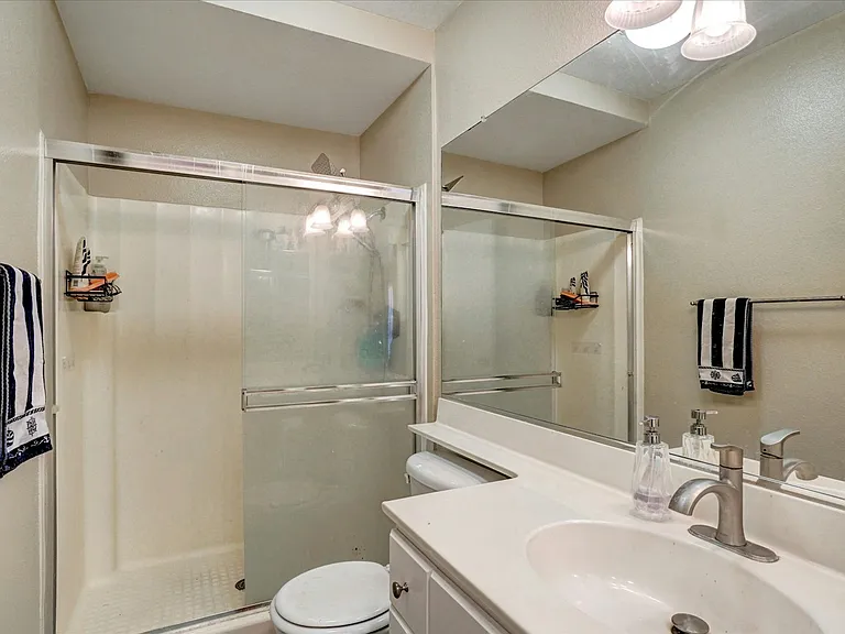 6955 Alvarado Rd — Photo 6