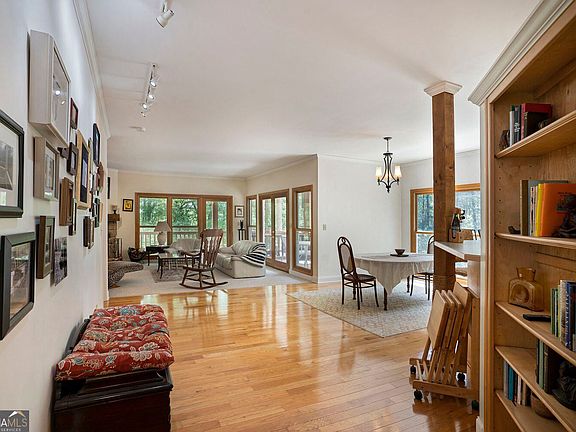 5th image of 265 Neely Rd