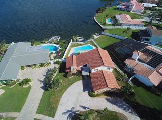 215 Andros Ave, Cocoa Beach, FL 32931