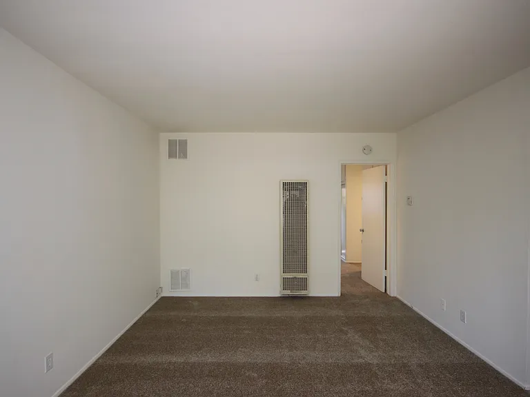 56 N Eloise Ave #2 — Photo 11