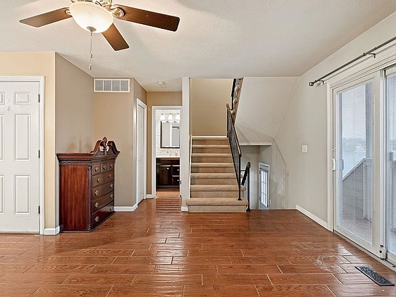 5th image of 1103 N Lakewind St