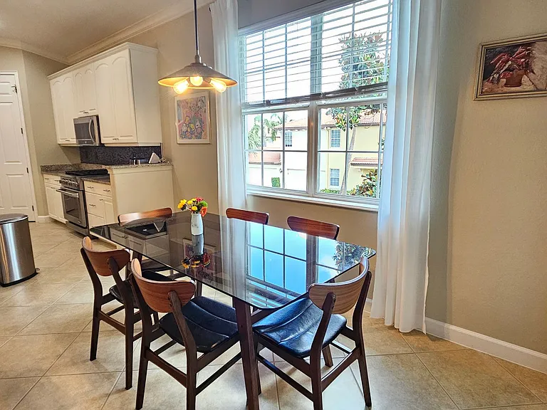118 Bella Vista Ter #7C — Photo 35