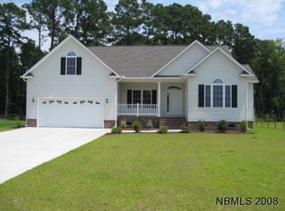 166 Laura Dr, New Bern, NC 28562