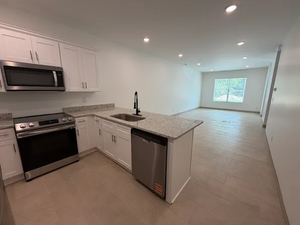 198 Bell Cir, Huntsville, AL 35811