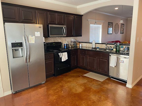4th image of 6814 Appomattox Dr