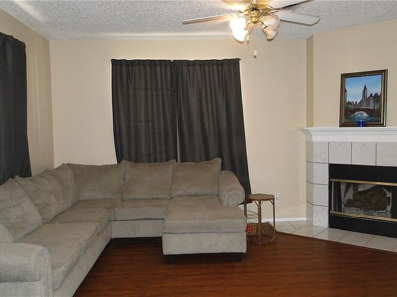 4th image of 712 Pace Dr