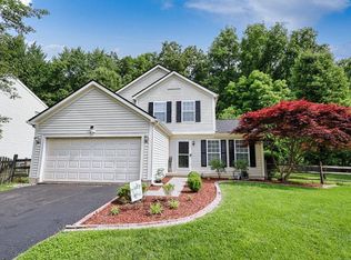 686 Weeping Willow Ln, Maineville, OH
