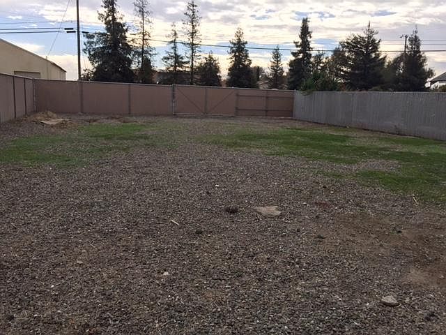 1st image of 5535 W F Street Vacant