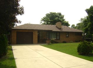 721 15th Ave, Union Grove, WI 53182