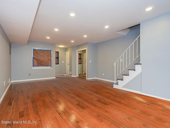 4th image of 15 Journeay St