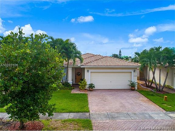 Beautiful and Cozy!!!