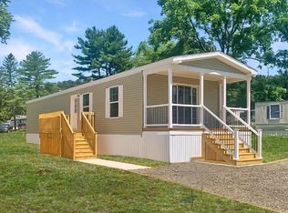 54 Spruce Ln, Halifax, PA 17032