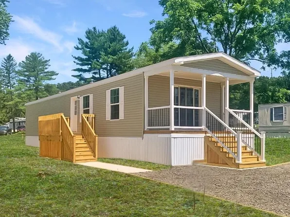 54 Spruce Ln, Halifax, PA 17032