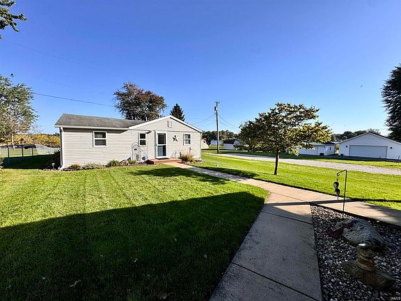 2nd image of 11446 W South Park Rd