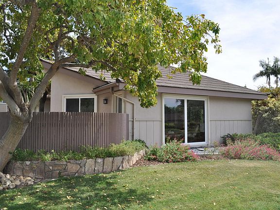 2nd image of 375 Moreton Bay Ln Unit 3