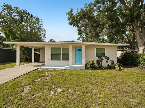 2340 Novus St, Sarasota, FL 34237