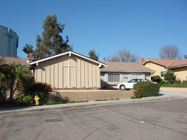 1st image of 624 Myra Ave