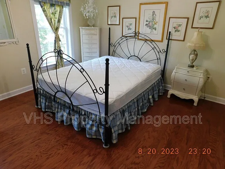 2055 Freeman Dr — Photo 16