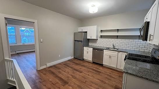 3rd image of 1447 69th Ave Floor 2
