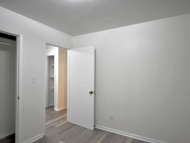 973 Hot Shot Dr — Photo 28