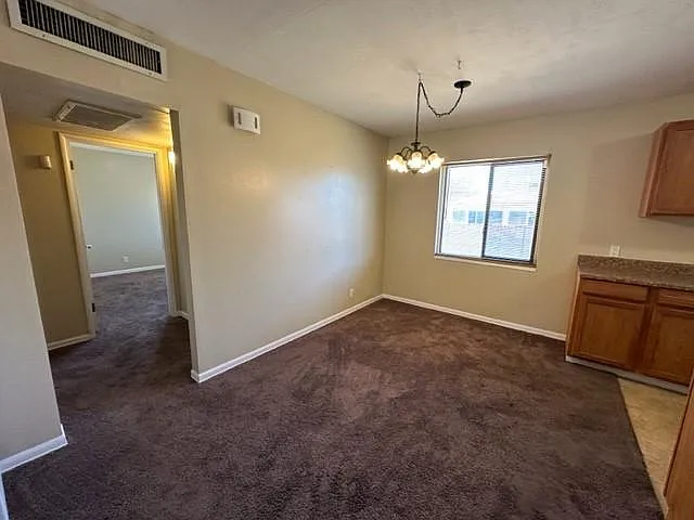 44118 Kingtree Ave — Photo 12