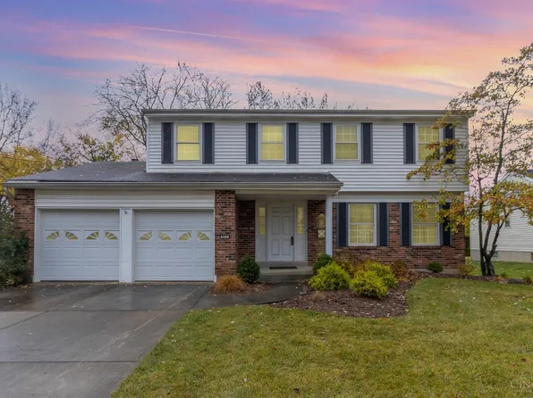 821 Clearfield Ln, Cincinnati, OH 45240