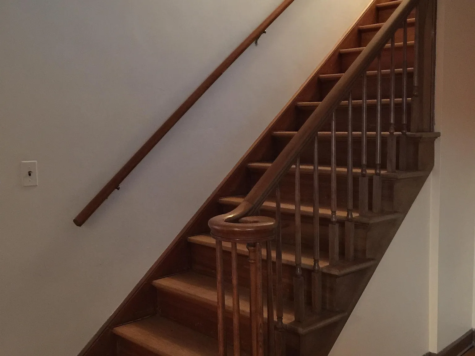 637 10th Avenue, Huntington, WV 25701 - 1 — Photo 2
