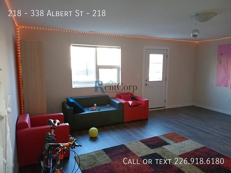 218-338 Albert St #218 — Photo 31