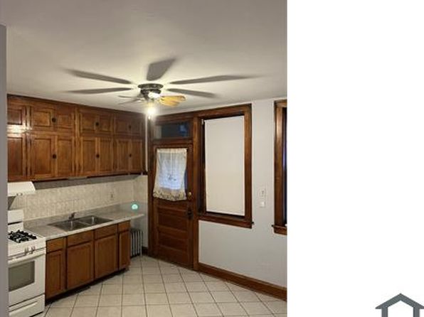 5624 W George St Unit 1