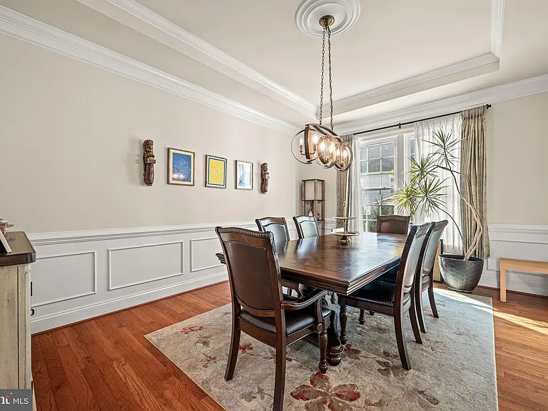 602 Dolmens Ln — Photo 8
