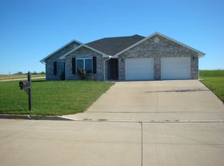 509 E Walnut St, California, MO 65018