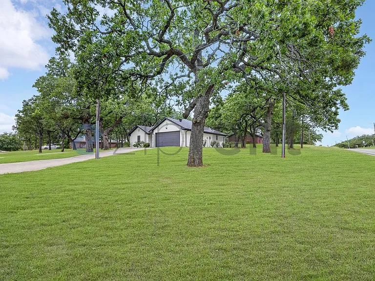 217 N Spring Branch Trl — Photo 2