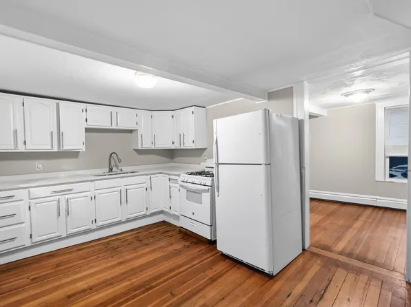 115 Chester St, Woonsocket, RI 02895
