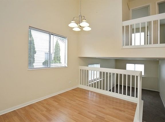 3rd image of 679 Glen Ivy Dr #1
