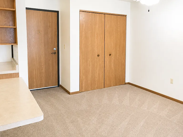 Murdock Apartments — Photo 46
